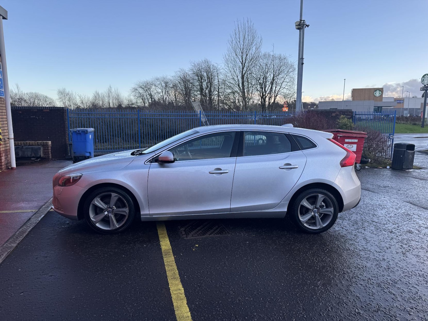 Used Volvo V40 2013 for sale - 77220470: Photo 20