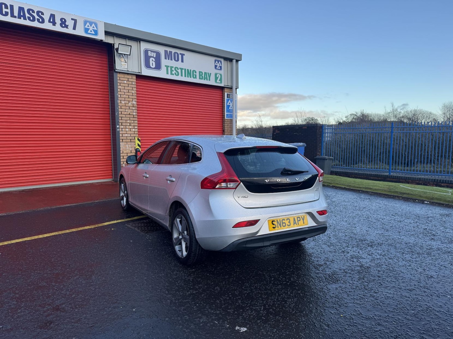 Used Volvo V40 2013 for sale - 77220470: Photo 22