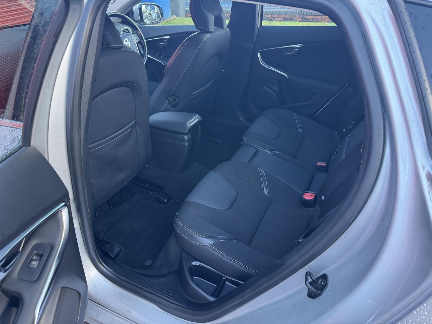 Used Volvo V40 2013 for sale - 77220470: Photo 36