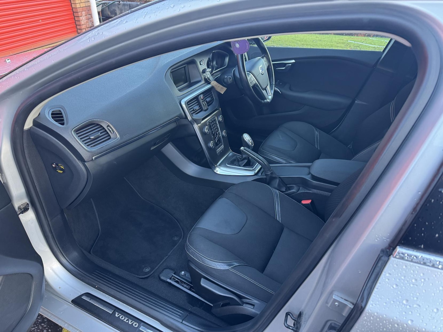 Used Volvo V40 2013 for sale - 77220470: Photo 39