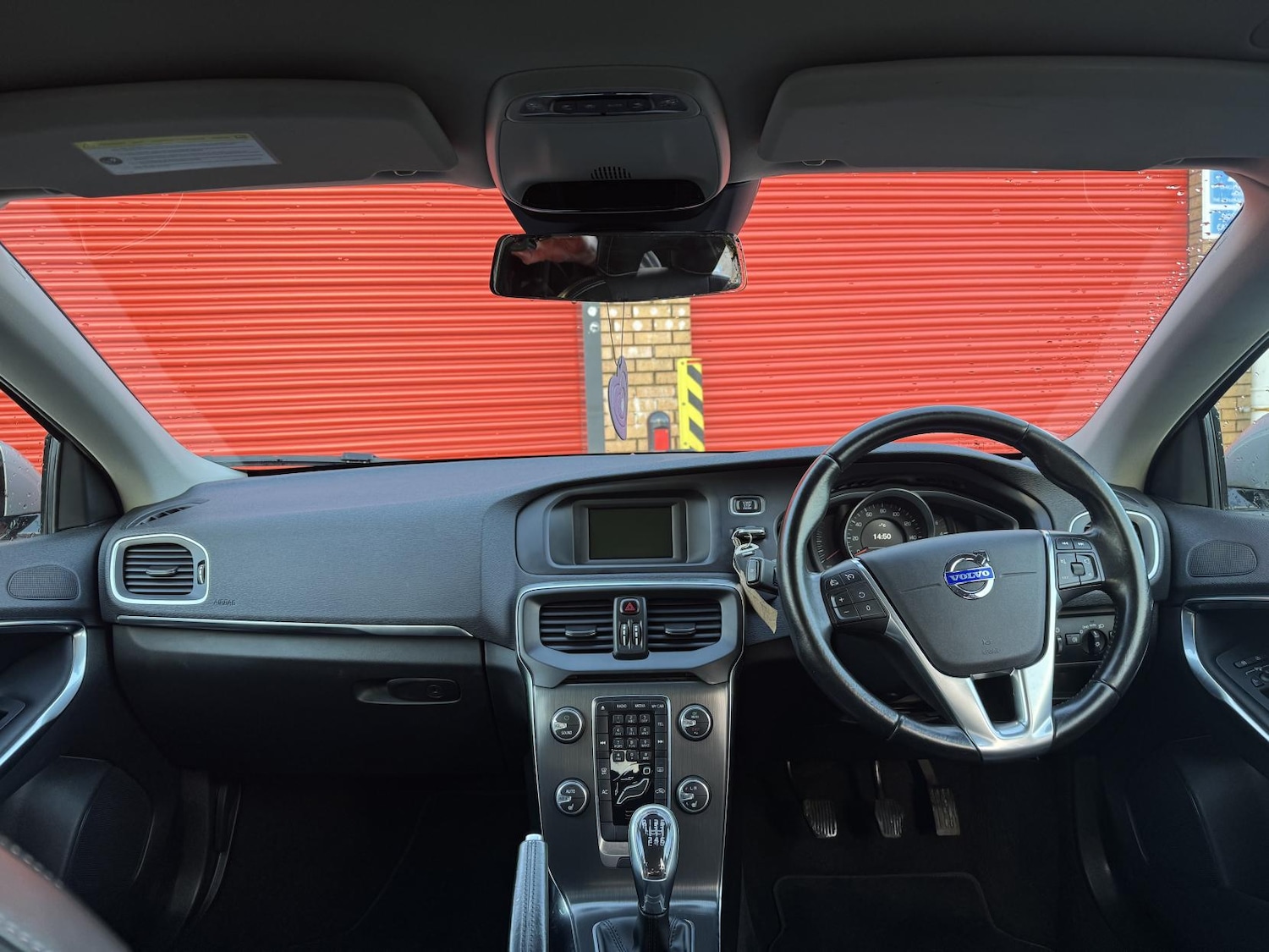 Used Volvo V40 2013 for sale - 77220470: Photo 42