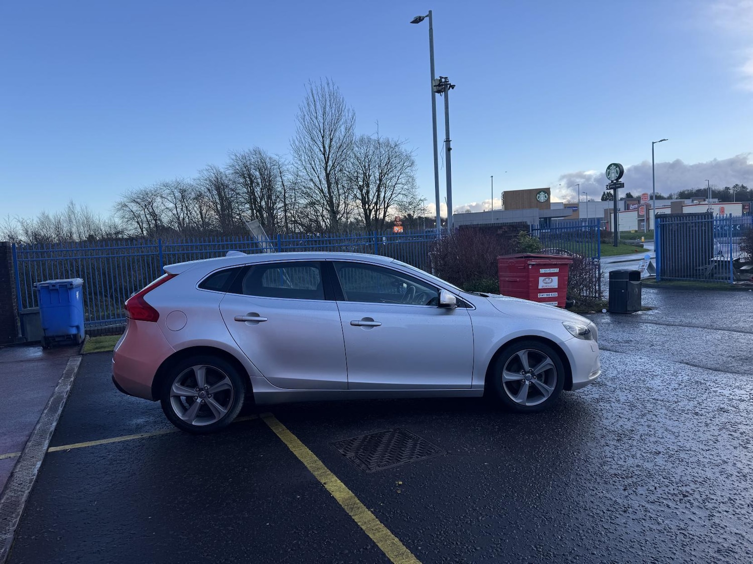 Used Volvo V40 2013 for sale - 77220470: Photo 7