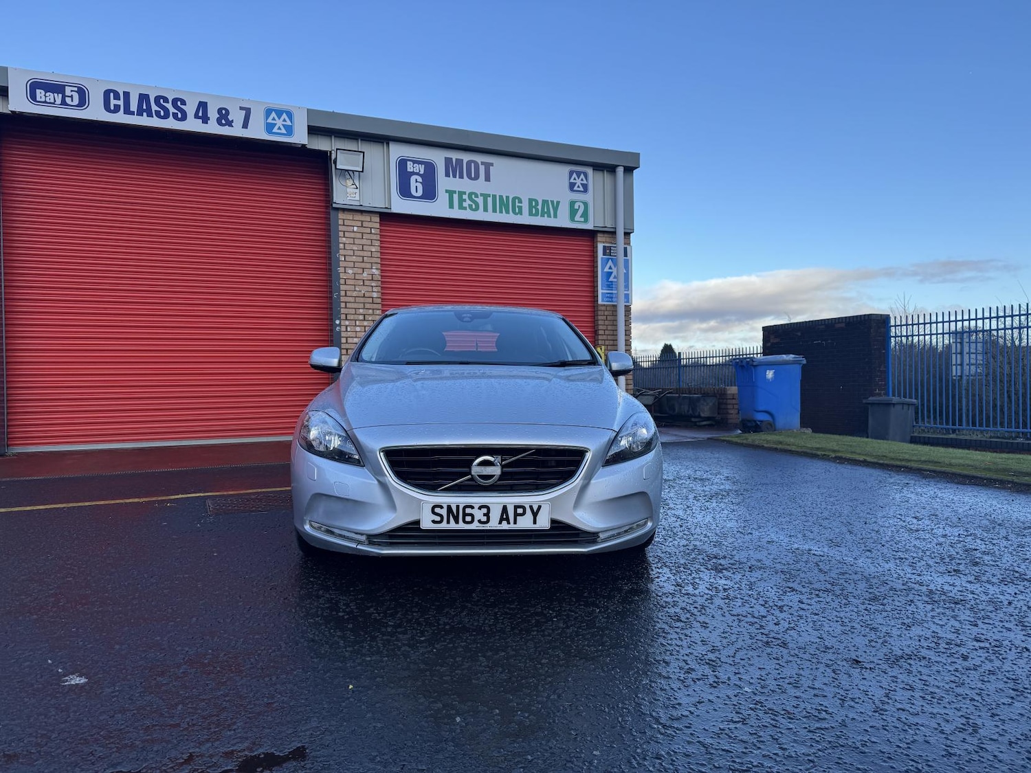 Used Volvo V40 2013 for sale - 77220470: Photo 8