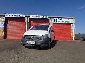 Mercedes-Benz - Vito