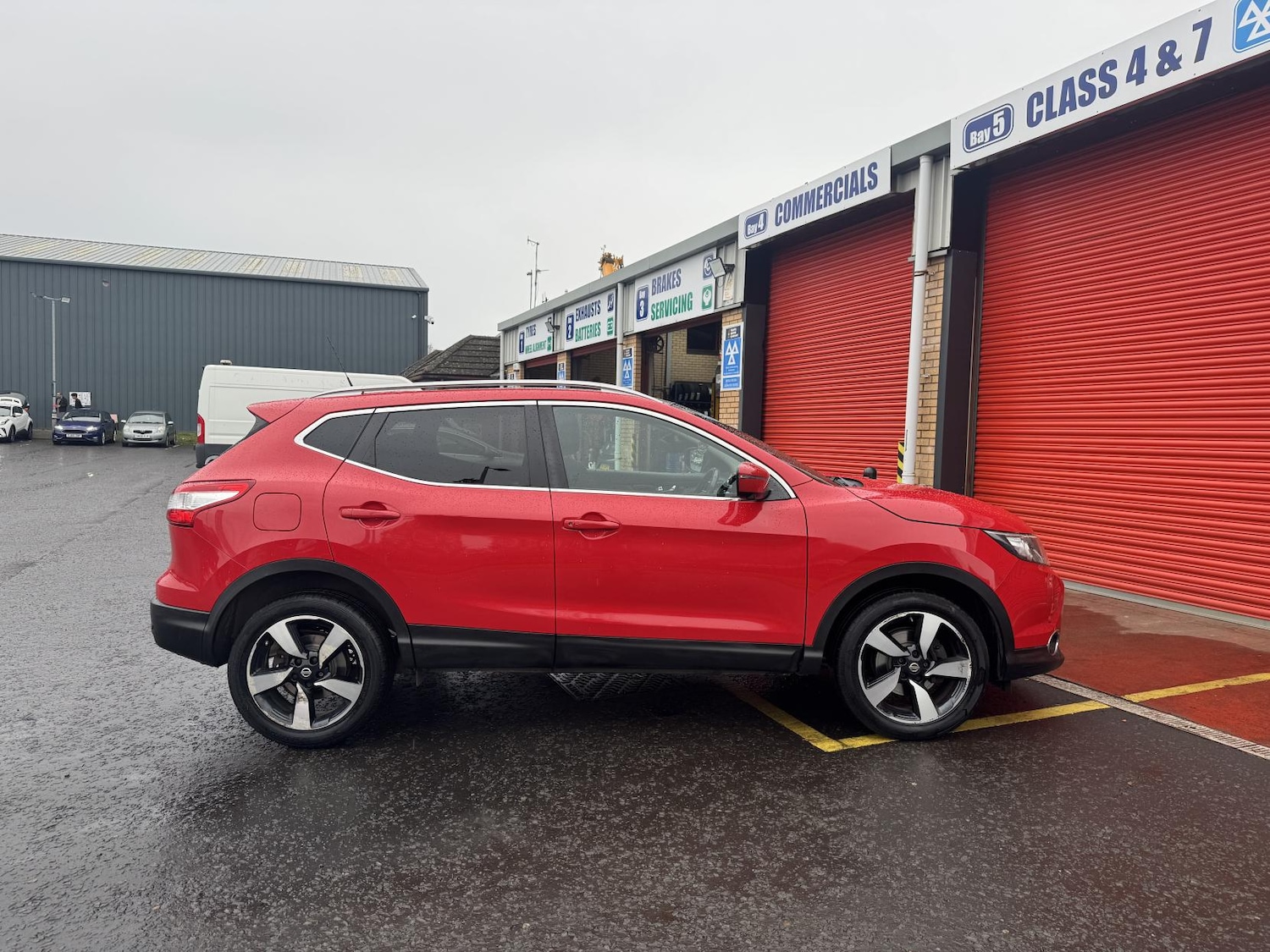 Used Nissan Qashqai 2016 for sale - 76367255: Photo 17