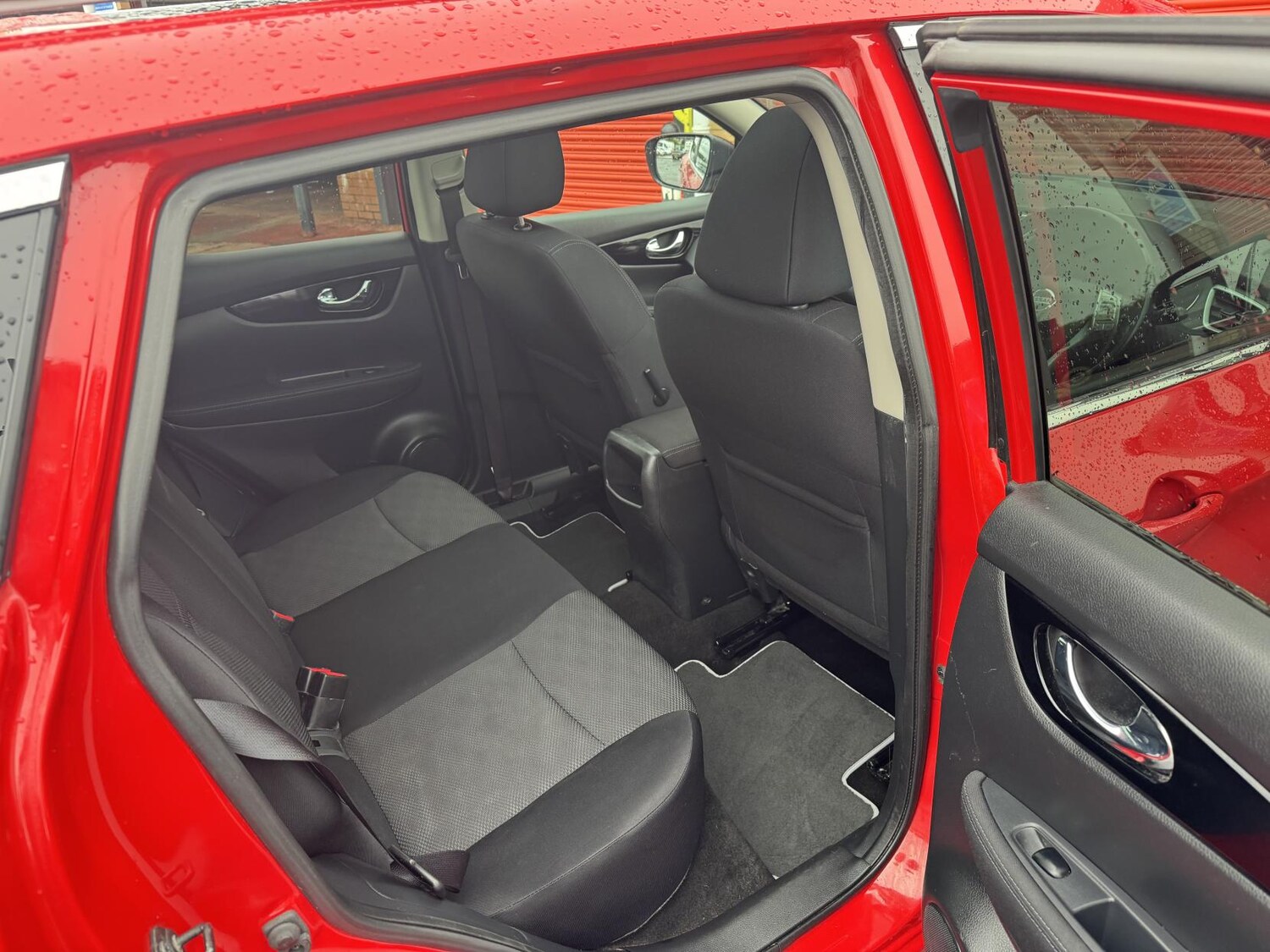 Used Nissan Qashqai 2016 for sale - 76367255: Photo 31