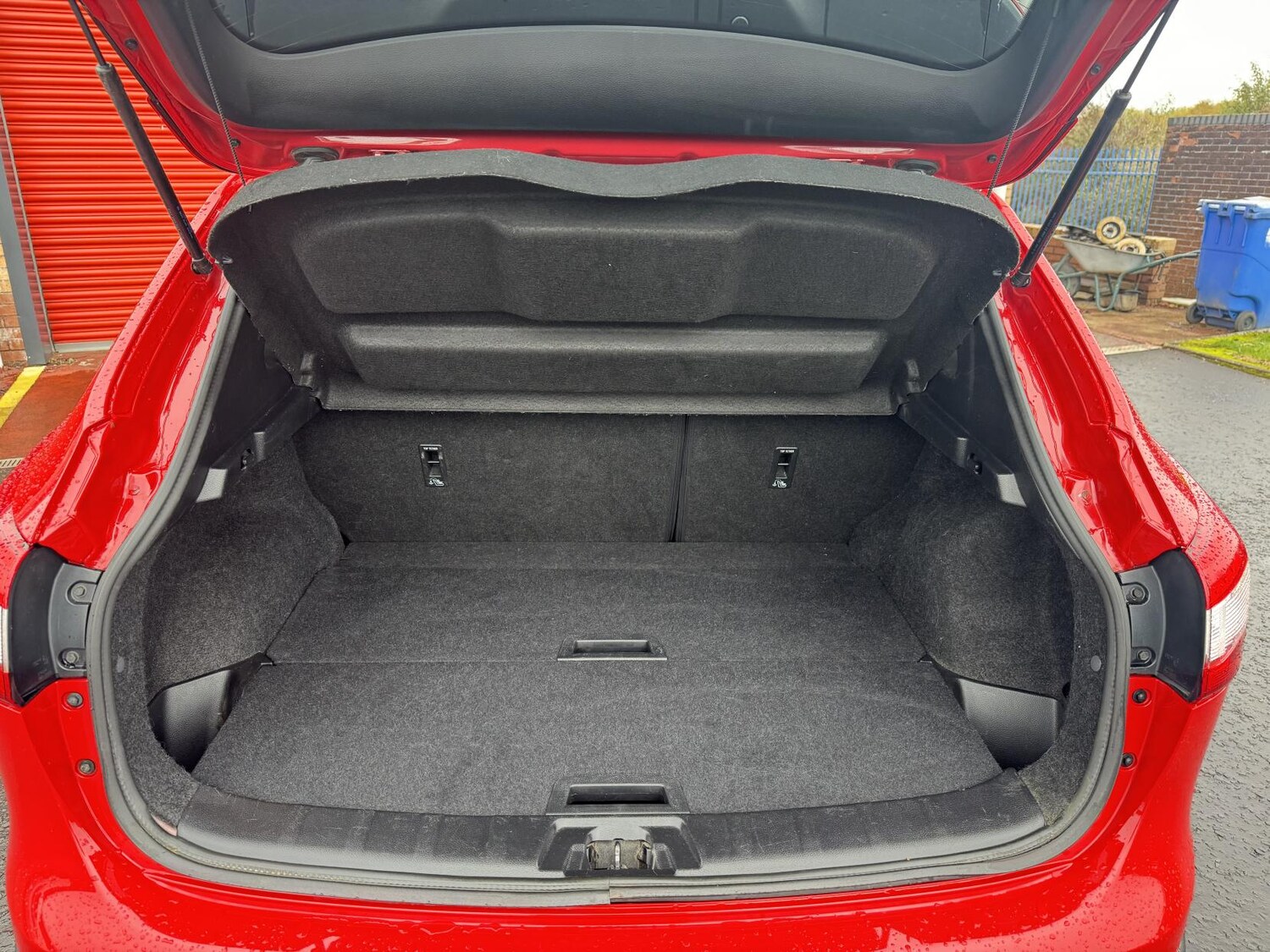 Used Nissan Qashqai 2016 for sale - 76367255: Photo 35