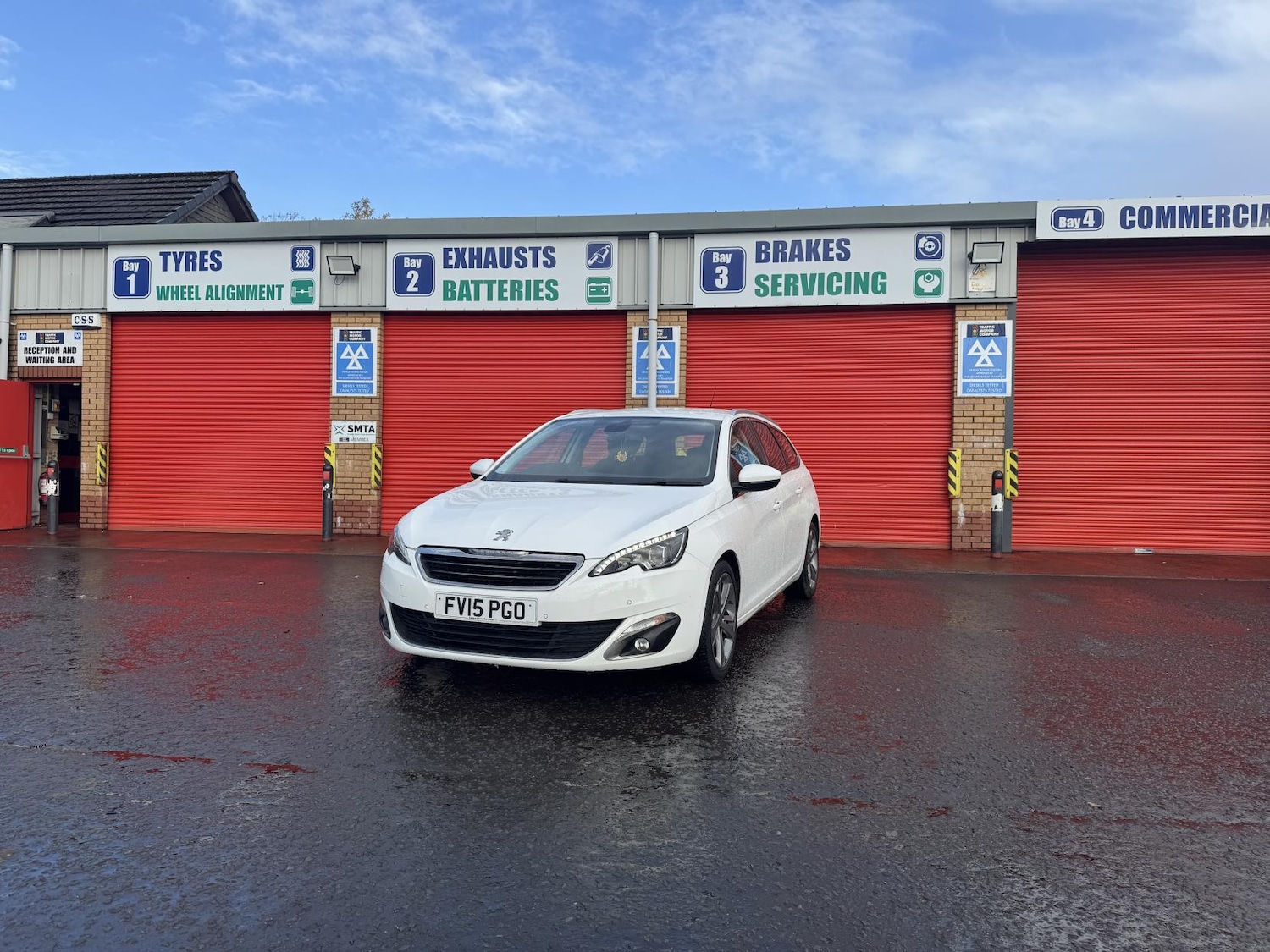 Used Peugeot 308 2015 for sale - 76438409: Photo 2
