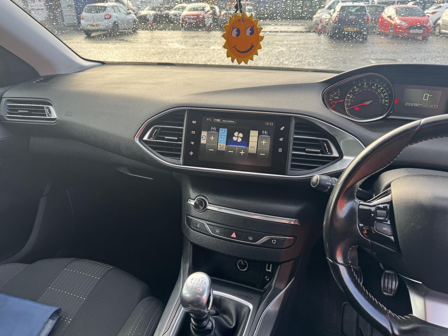 Used Peugeot 308 2015 for sale - 76438409: Photo 31