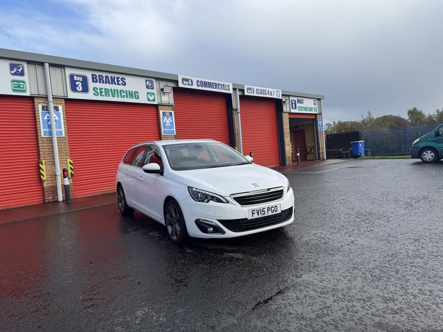 Used Peugeot 308 2015 for sale - 76438409: Photo 5