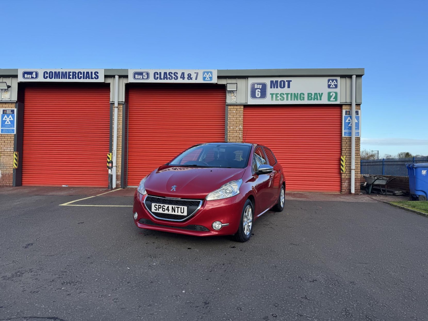 Used Peugeot 208 2014 for sale - 76606425: Photo 1