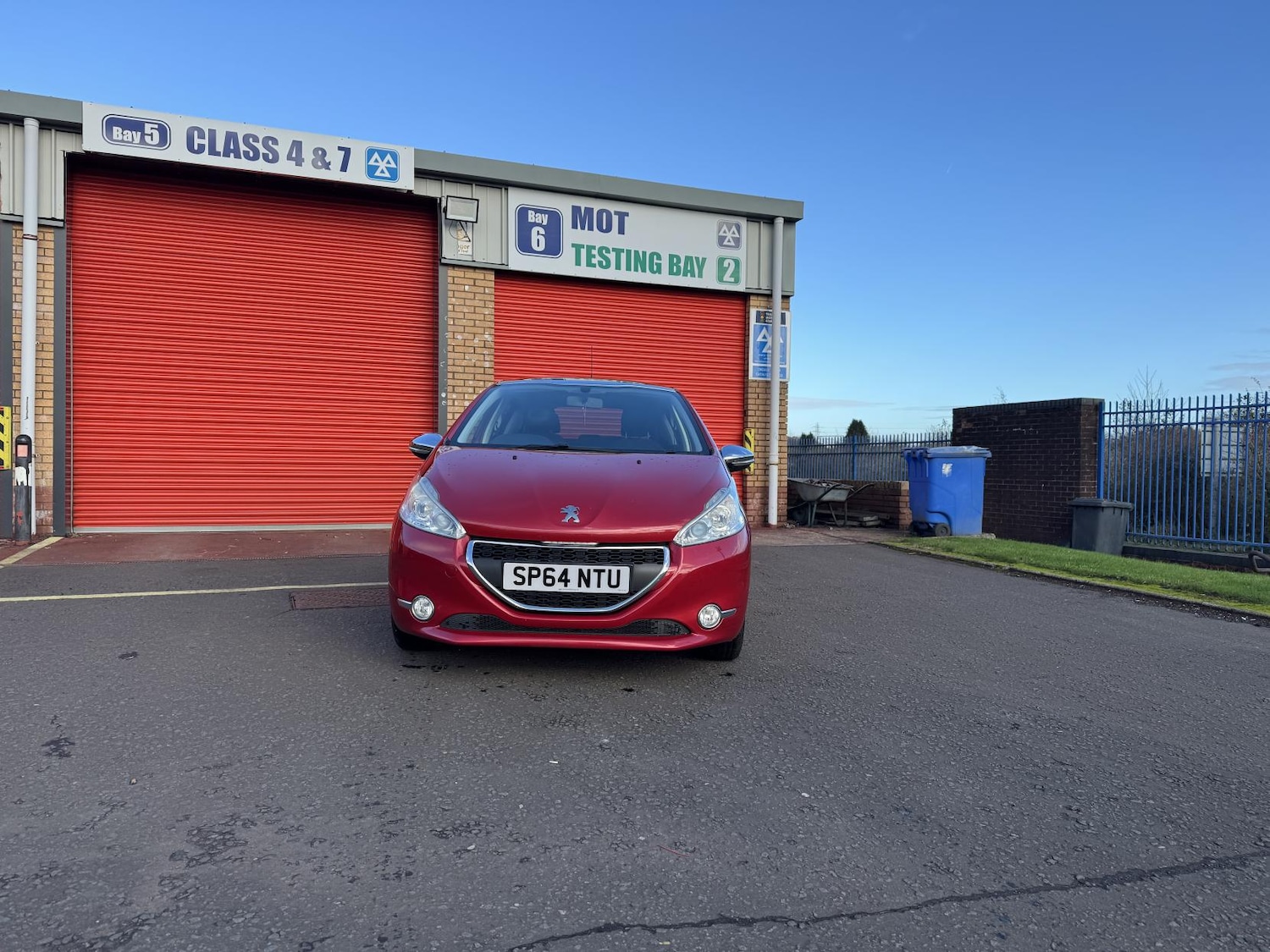 Used Peugeot 208 2014 for sale - 76606425: Photo 5