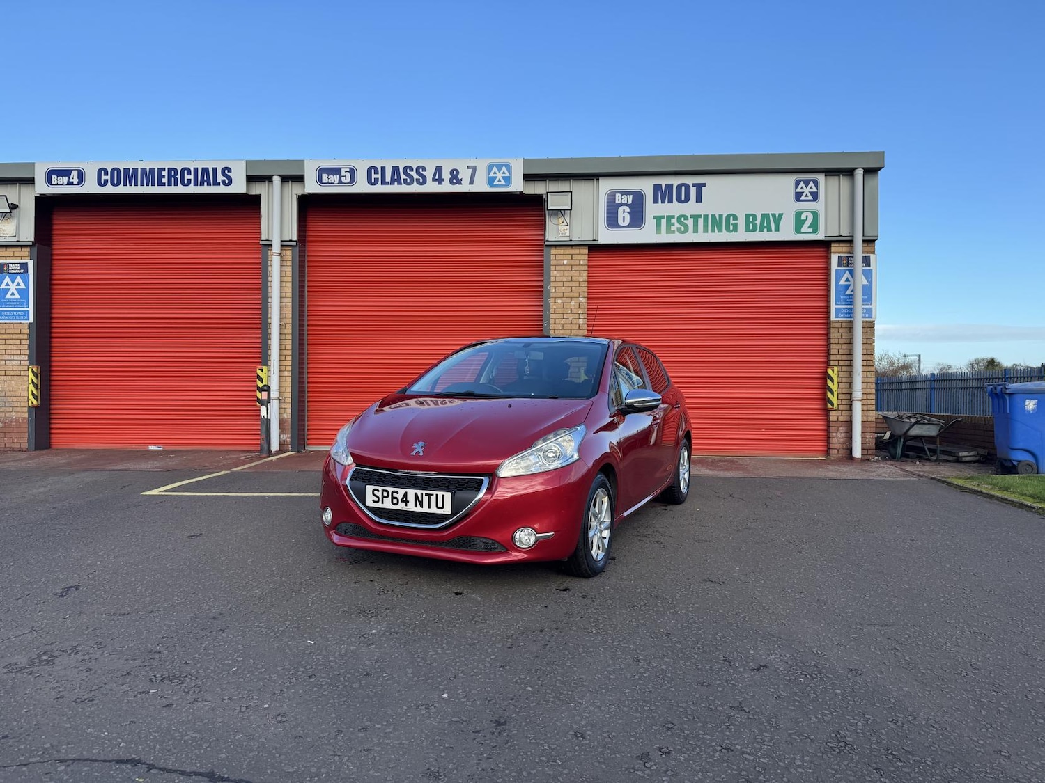 Used Peugeot 208 2014 for sale - 76606425: Photo 6
