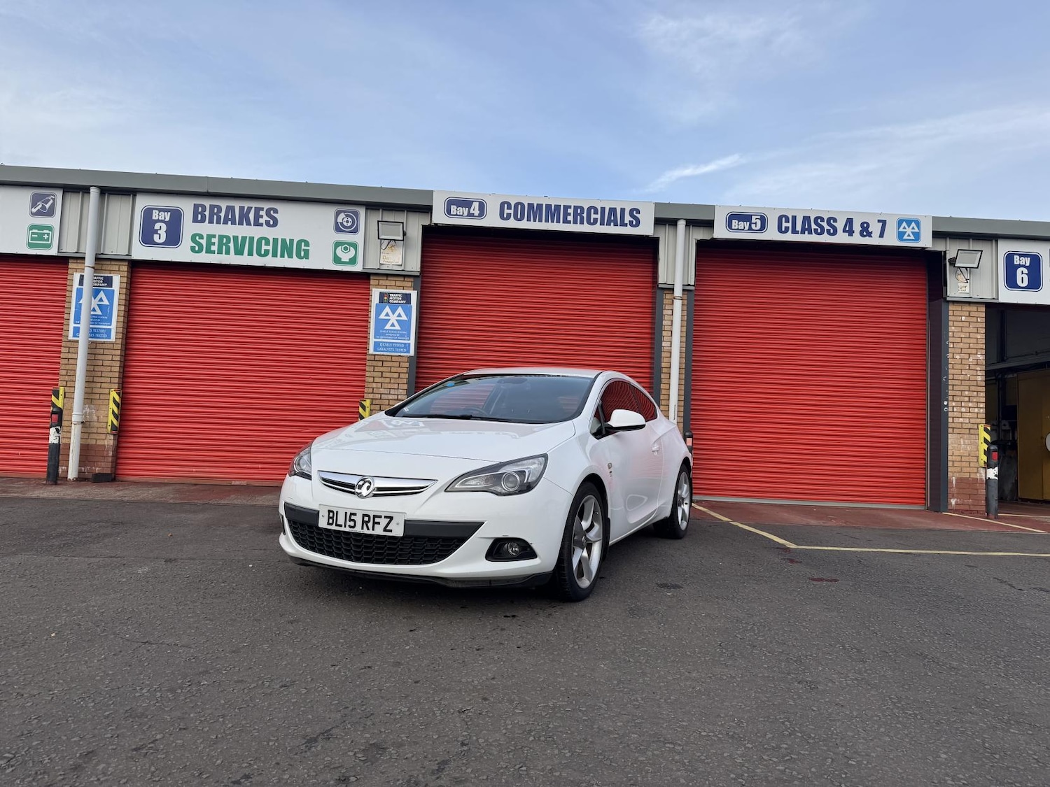 Used Vauxhall Astra GTC 2015 for sale - 76483320: Photo 1