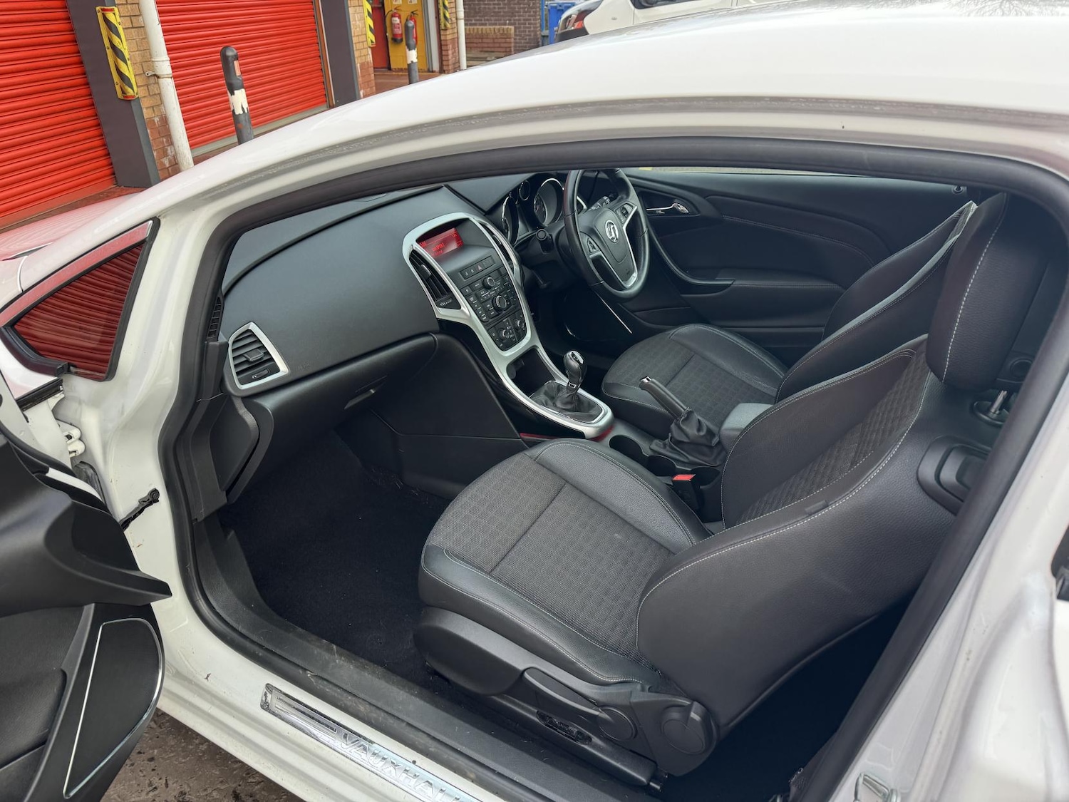 Used Vauxhall Astra GTC 2015 for sale - 76483320: Photo 26