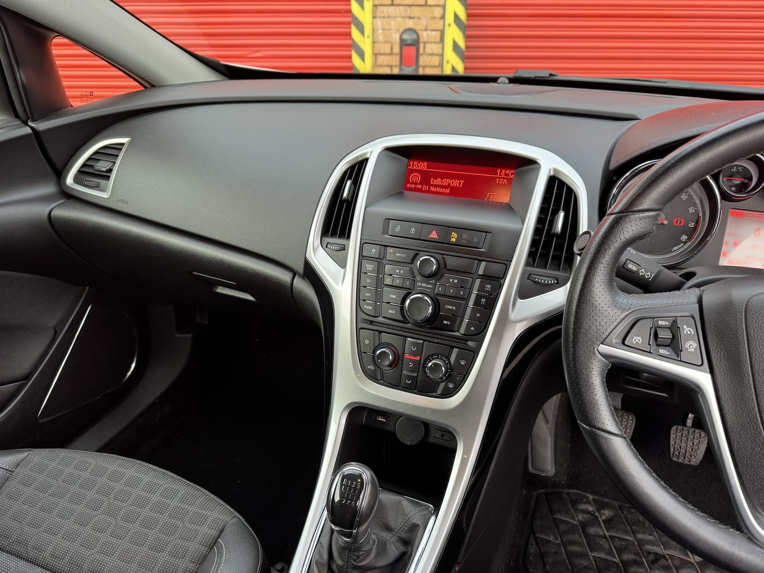 Used Vauxhall Astra GTC 2015 for sale - 76483320: Photo 29