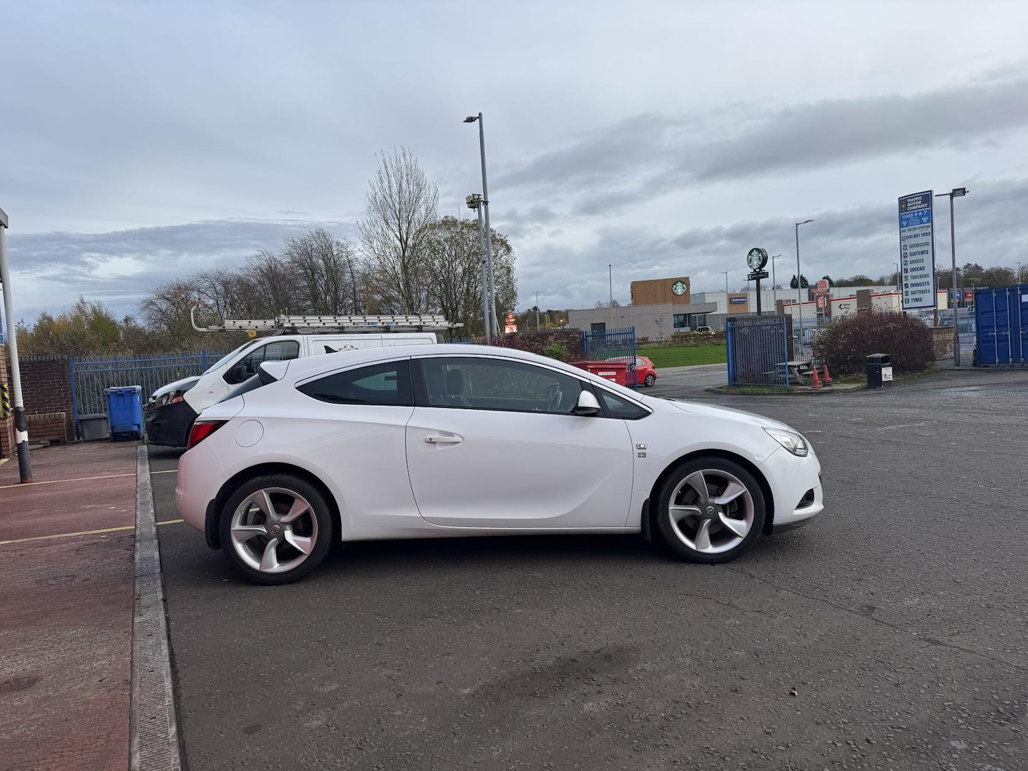 Used Vauxhall Astra GTC 2015 for sale - 76483320: Photo 8