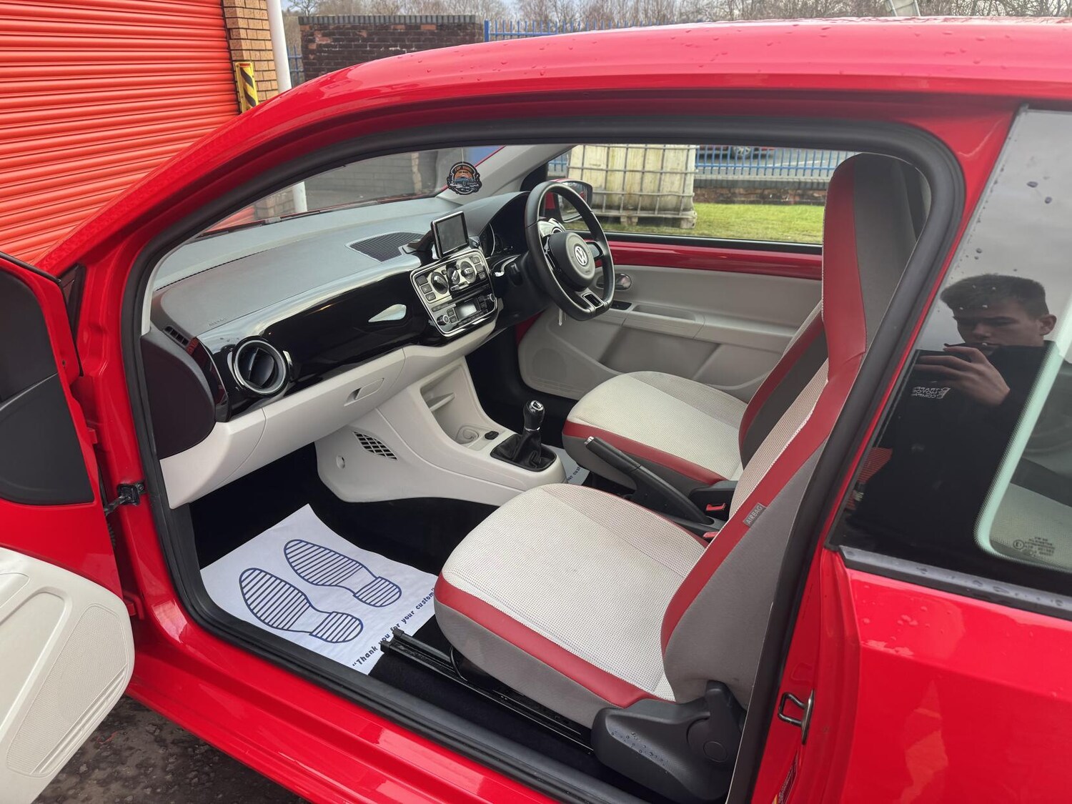 Used Volkswagen up! 2013 for sale - 77476660: Photo 37