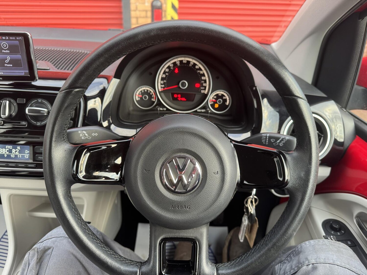 Used Volkswagen up! 2013 for sale - 77476660: Photo 43