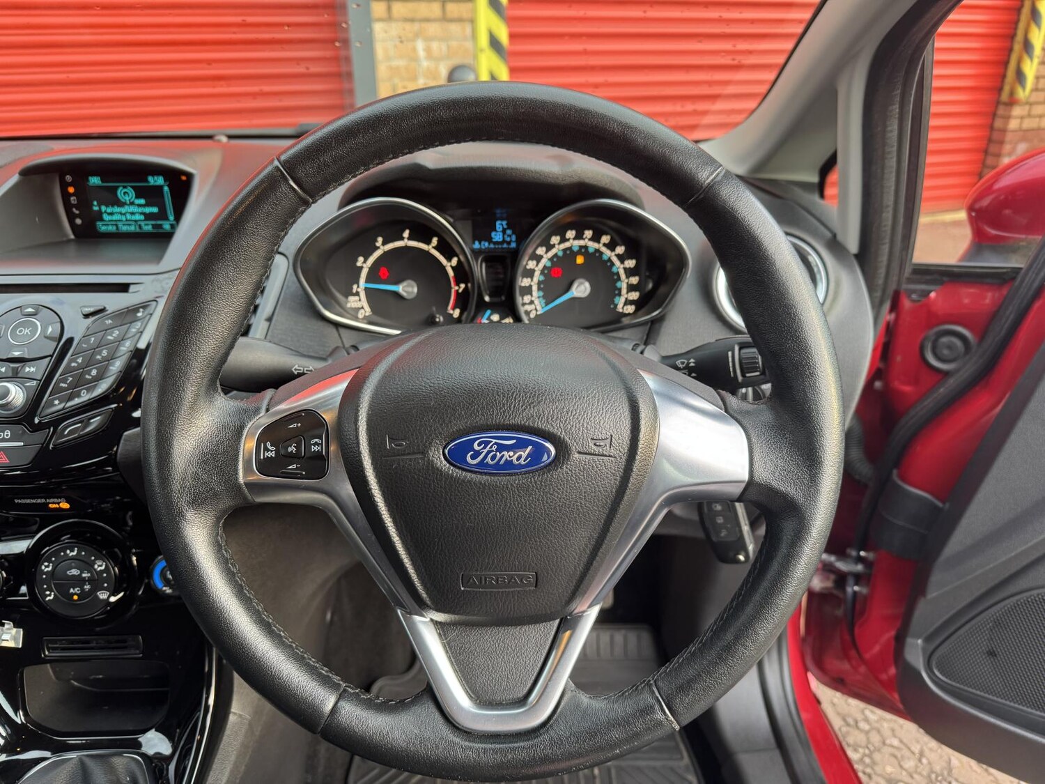 Used Ford Fiesta 2016 for sale - 77476640: Photo 46