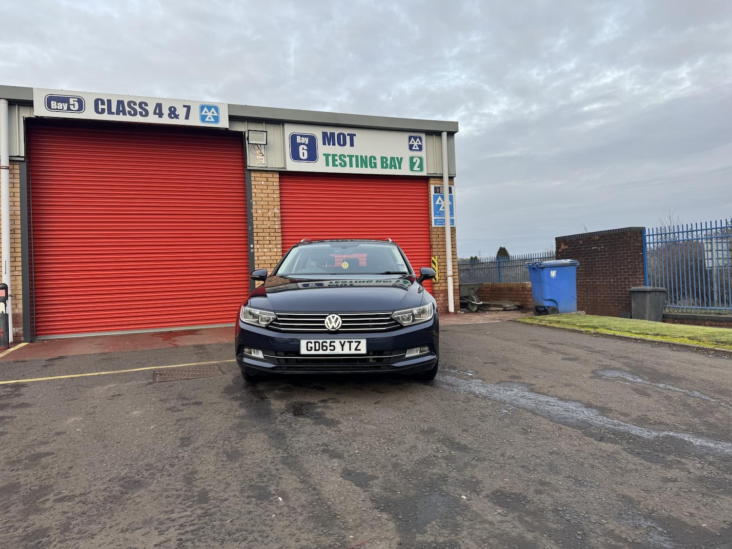 Used Volkswagen Passat 2015 for sale - 76664890: Photo 2