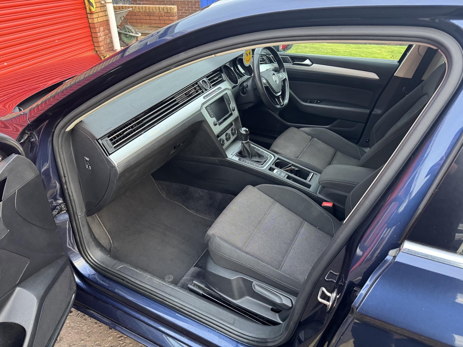 Used Volkswagen Passat 2015 for sale - 76664890: Photo 40