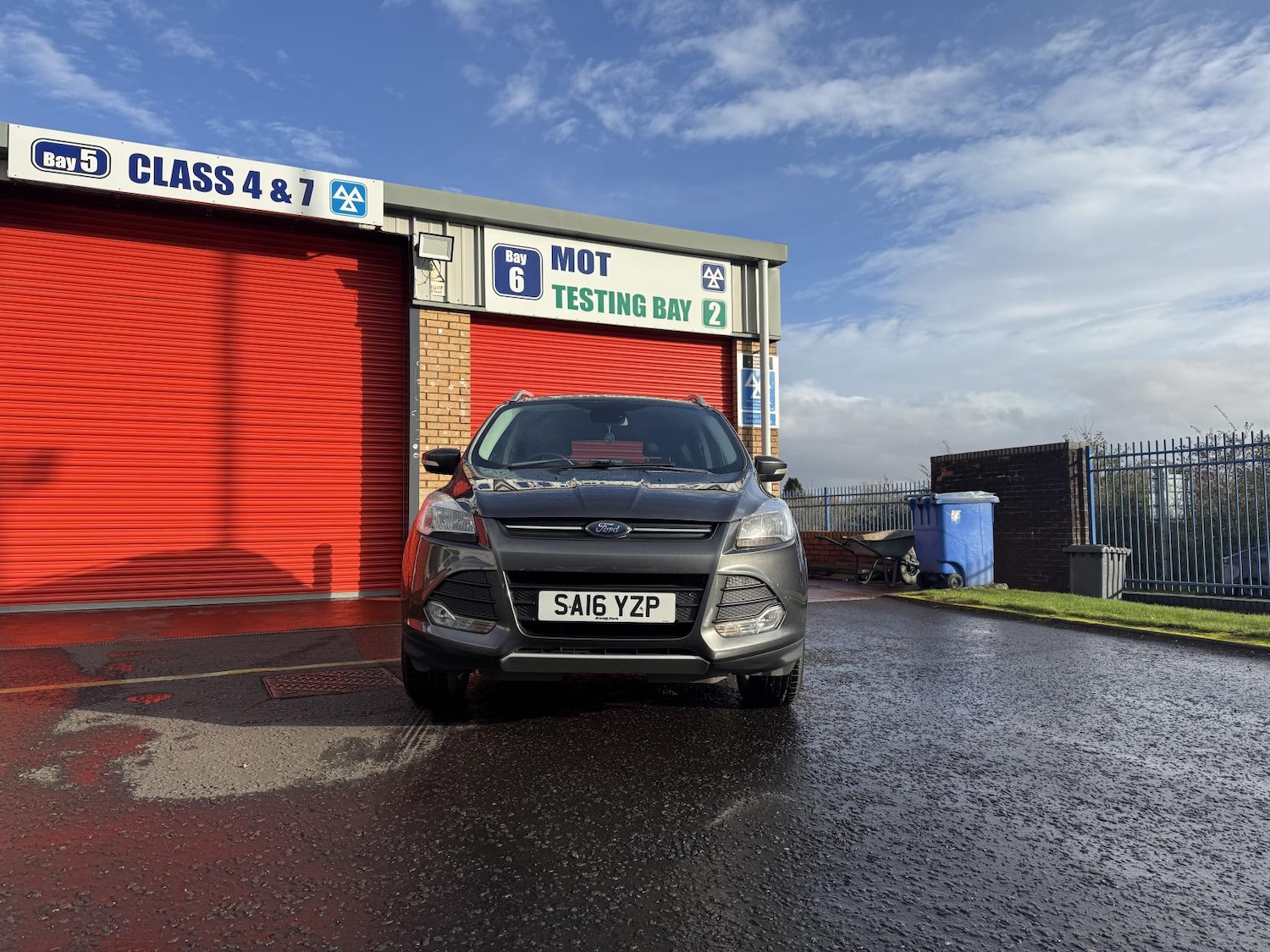 Used Ford Kuga 2016 for sale - 76431197: Photo 2