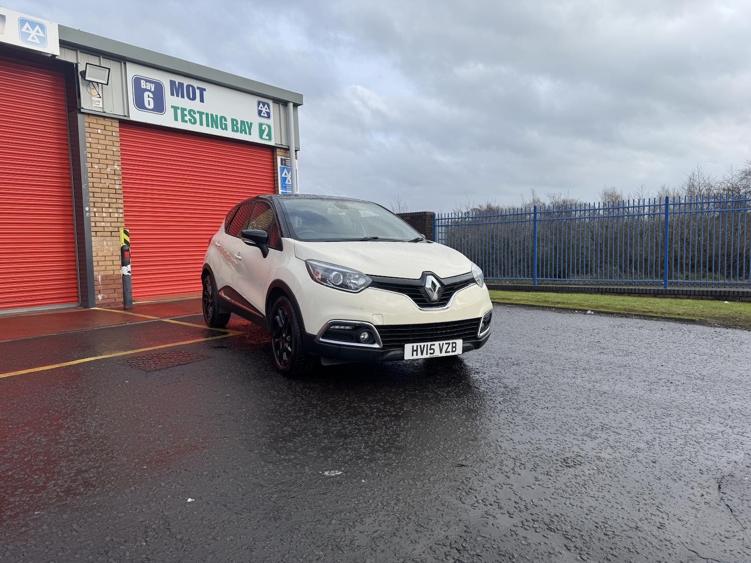 Used Renault Captur 2015 for sale - 77409923: Photo 12