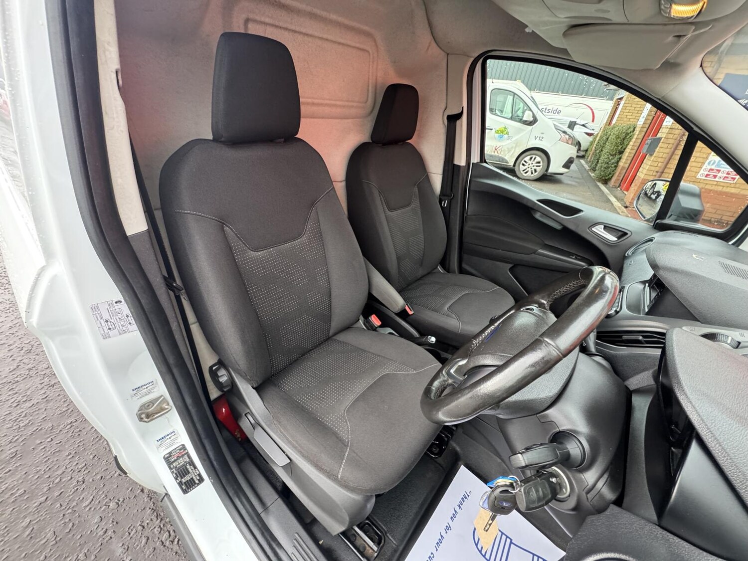 Used Ford Transit Courier 2018 for sale - 77675623: Photo 28