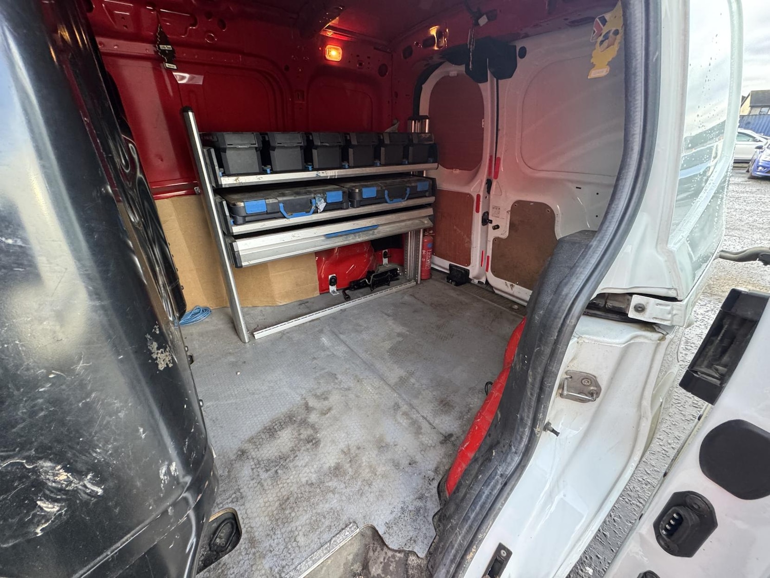 Used Ford Transit Courier 2018 for sale - 77675623: Photo 31