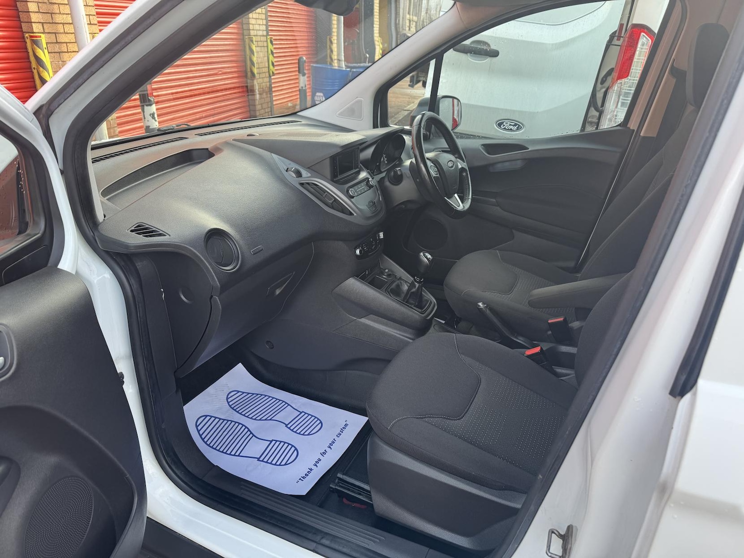 Used Ford Transit Courier 2018 for sale - 77675623: Photo 41