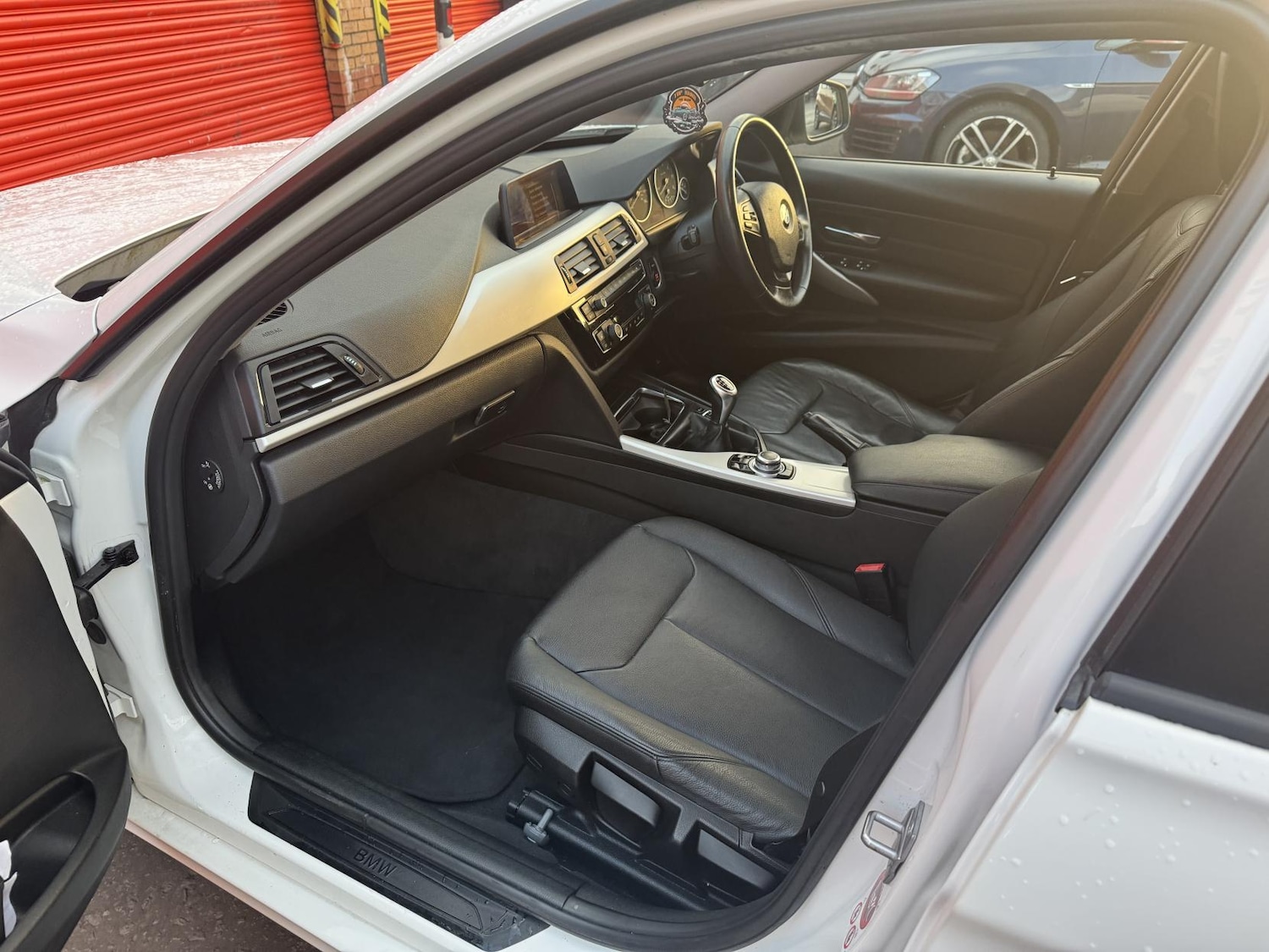 Used BMW 3 Series 2016 for sale - 77160800: Photo 40