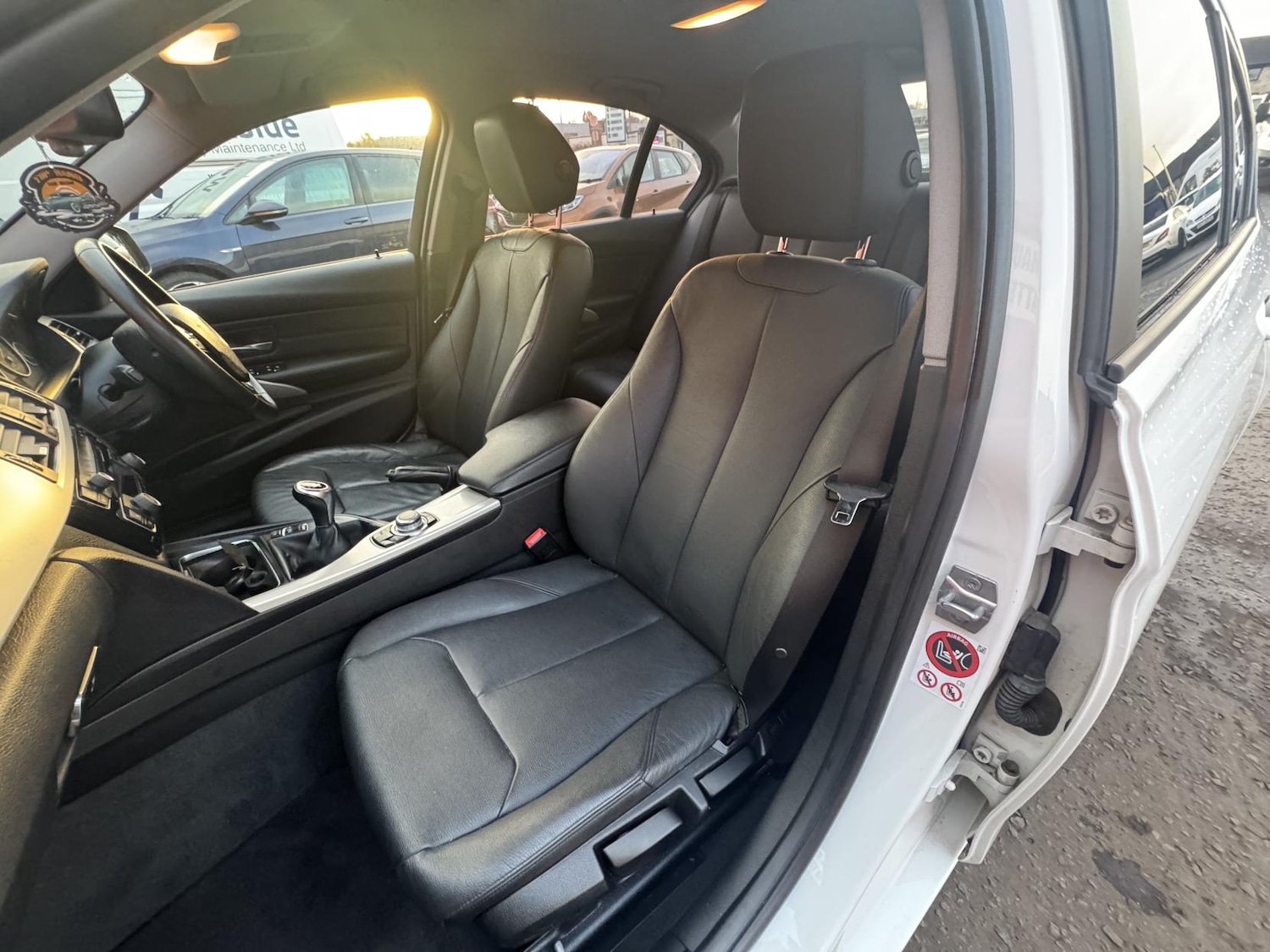 Used BMW 3 Series 2016 for sale - 77160800: Photo 41