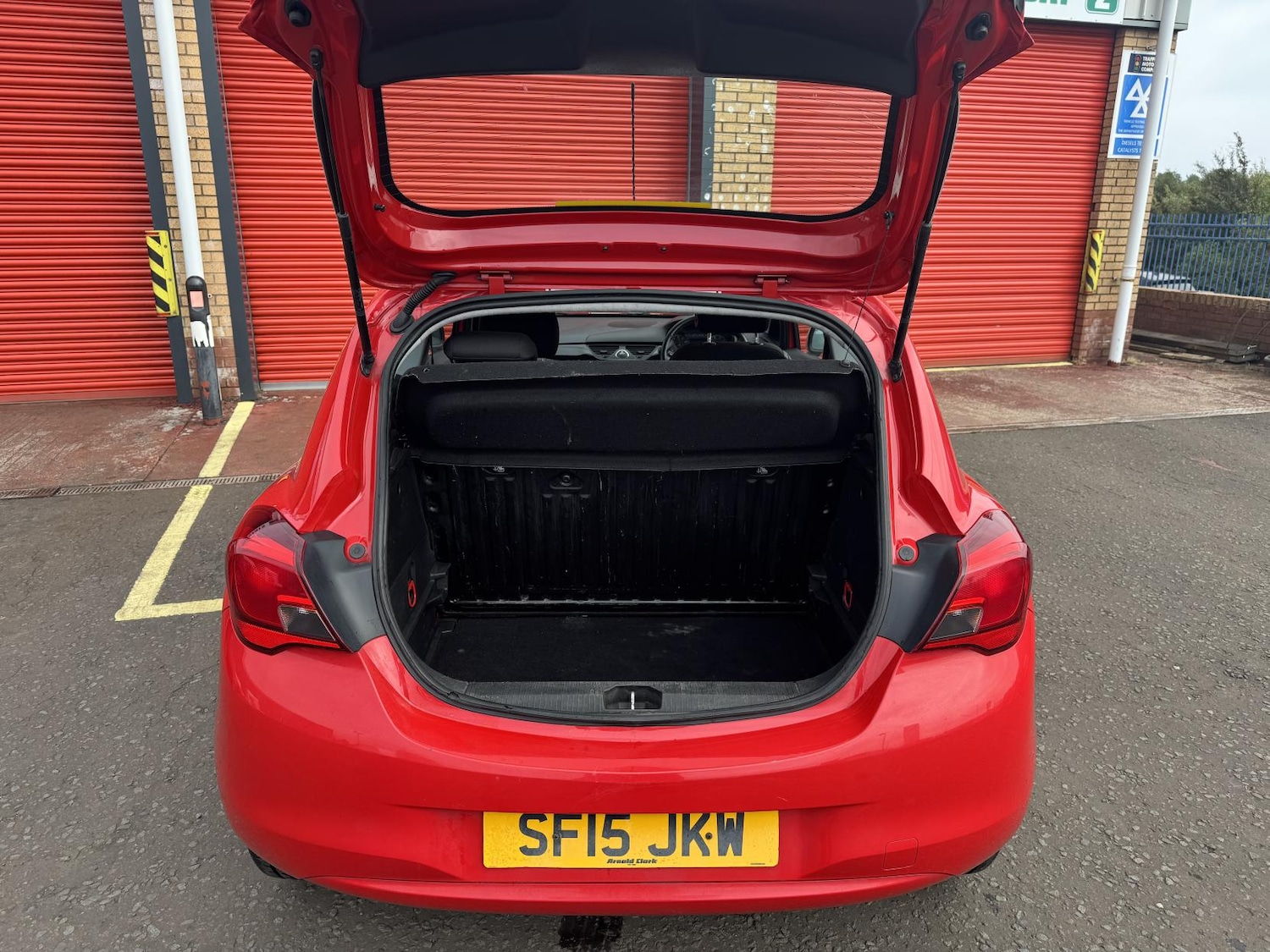 Vehicle 33