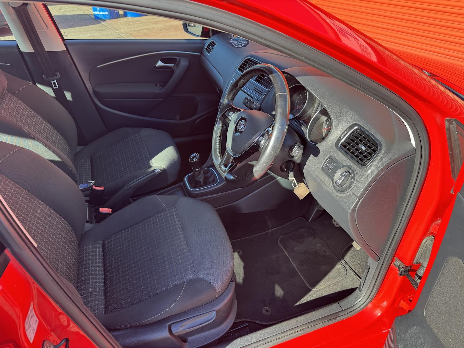 Used Volkswagen Polo 2014 for sale - 77548663: Photo 25