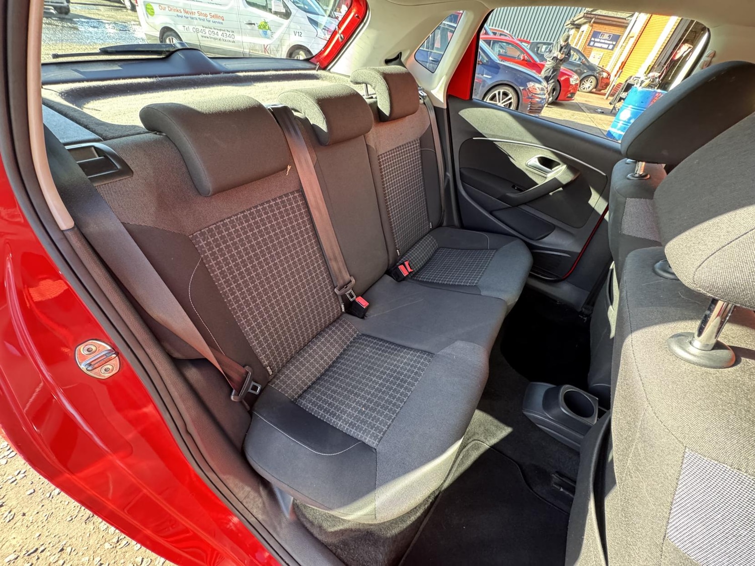 Used Volkswagen Polo 2014 for sale - 77548663: Photo 29