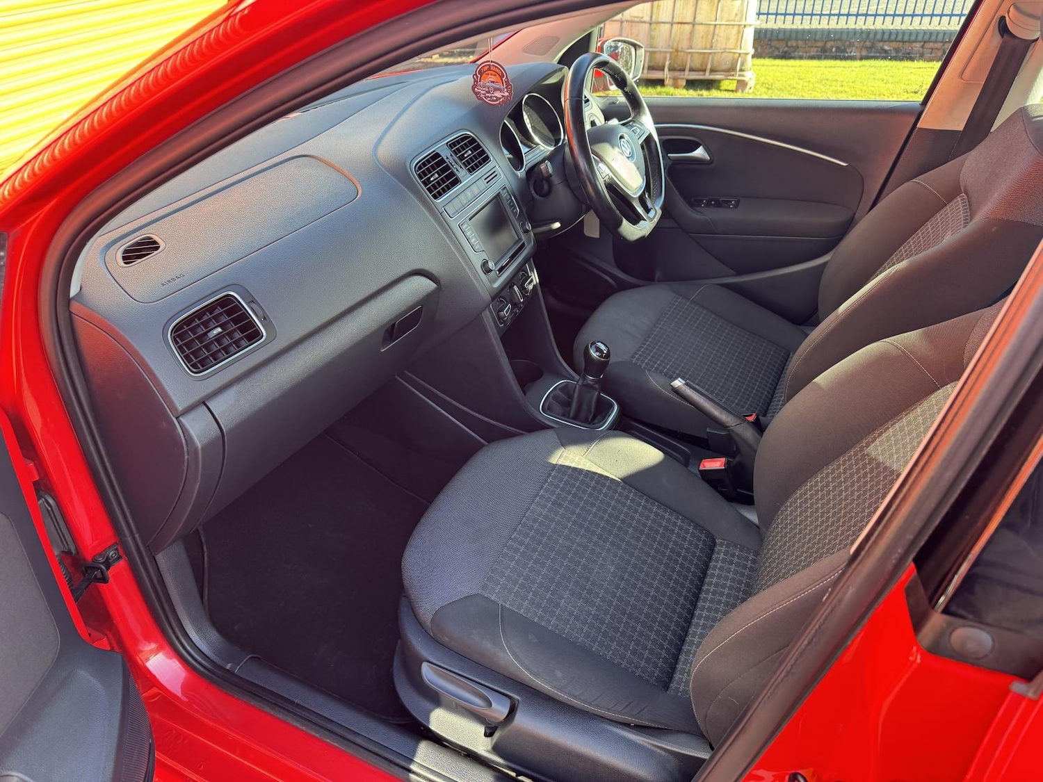 Used Volkswagen Polo 2014 for sale - 77548663: Photo 37