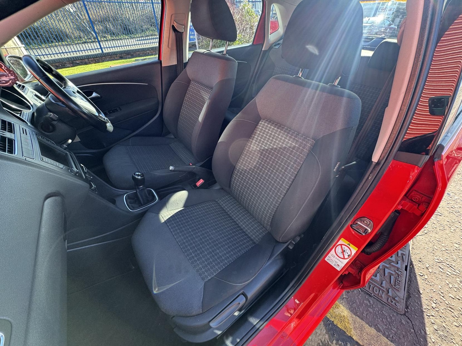 Used Volkswagen Polo 2014 for sale - 77548663: Photo 38