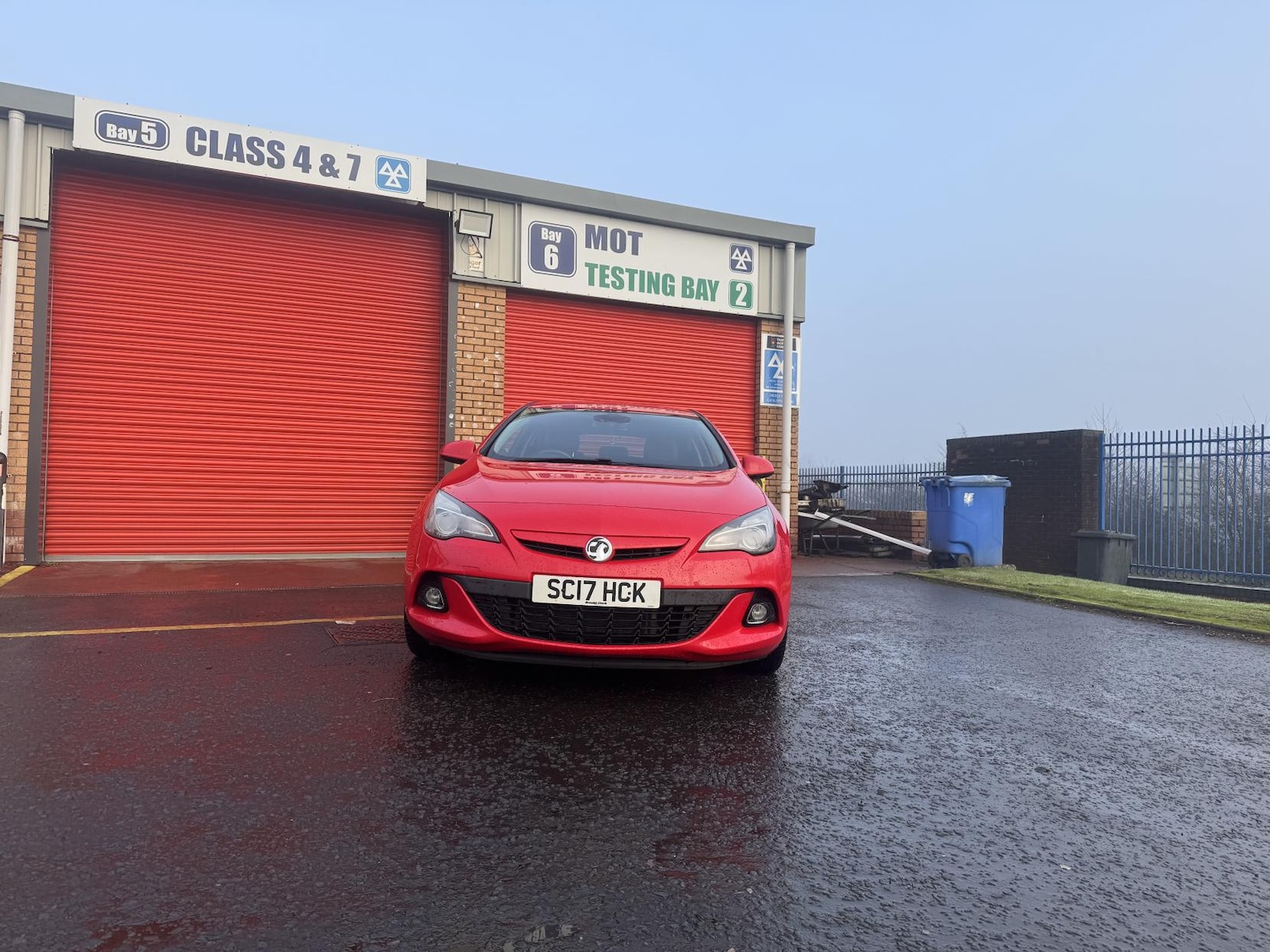 Used Vauxhall Astra GTC 2017 for sale - 76960679: Photo 2