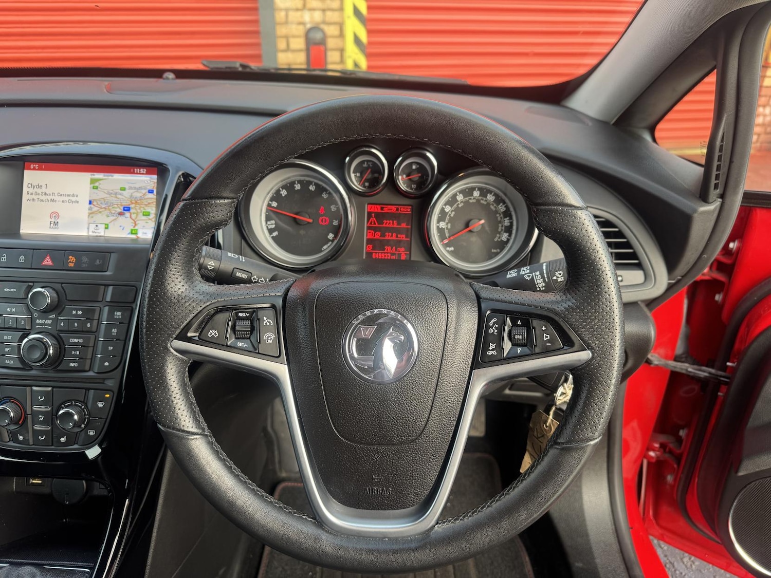 Used Vauxhall Astra GTC 2017 for sale - 76960679: Photo 46