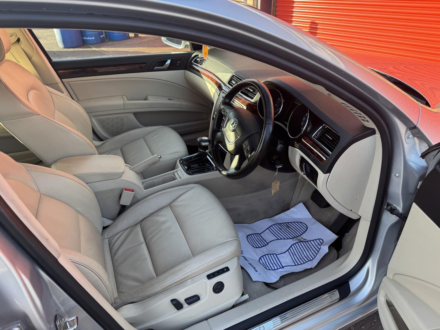 Used Skoda Superb 2009 for sale - 77736237: Photo 30