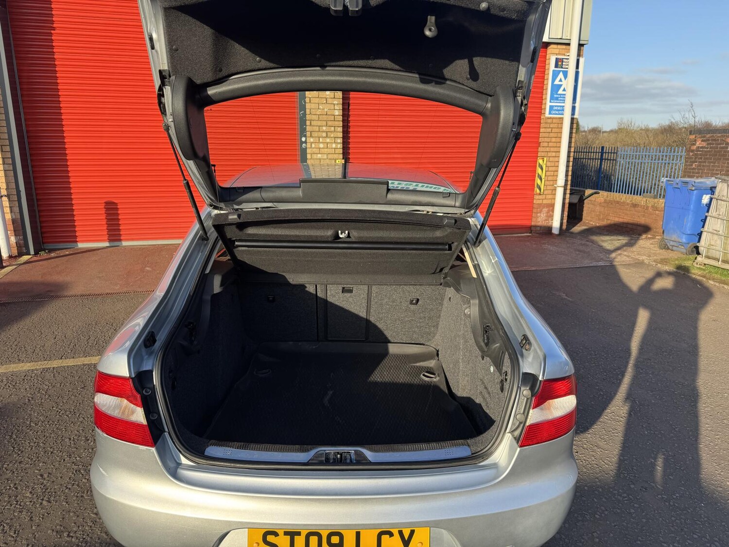 Used Skoda Superb 2009 for sale - 77736237: Photo 38