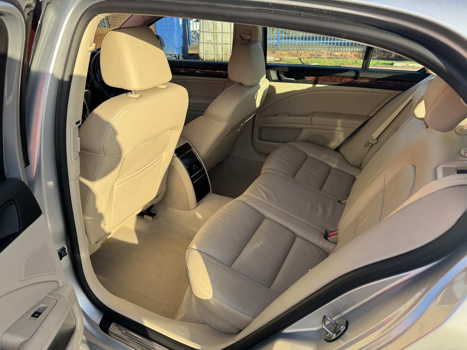 Used Skoda Superb 2009 for sale - 77736237: Photo 40