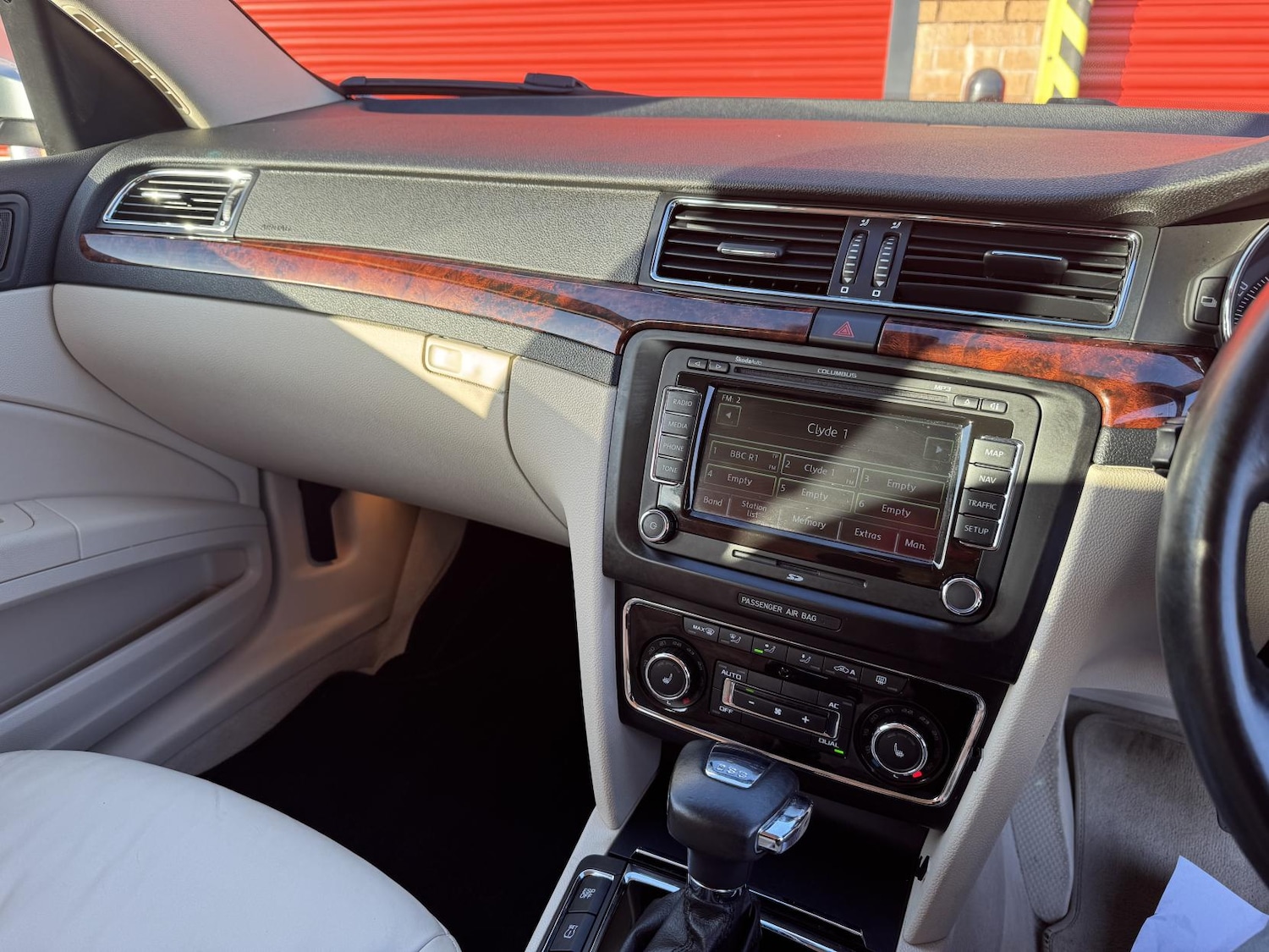 Used Skoda Superb 2009 for sale - 77736237: Photo 51