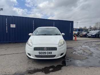 Used Fiat Grande Punto 2009 for sale - 78329218: Photo