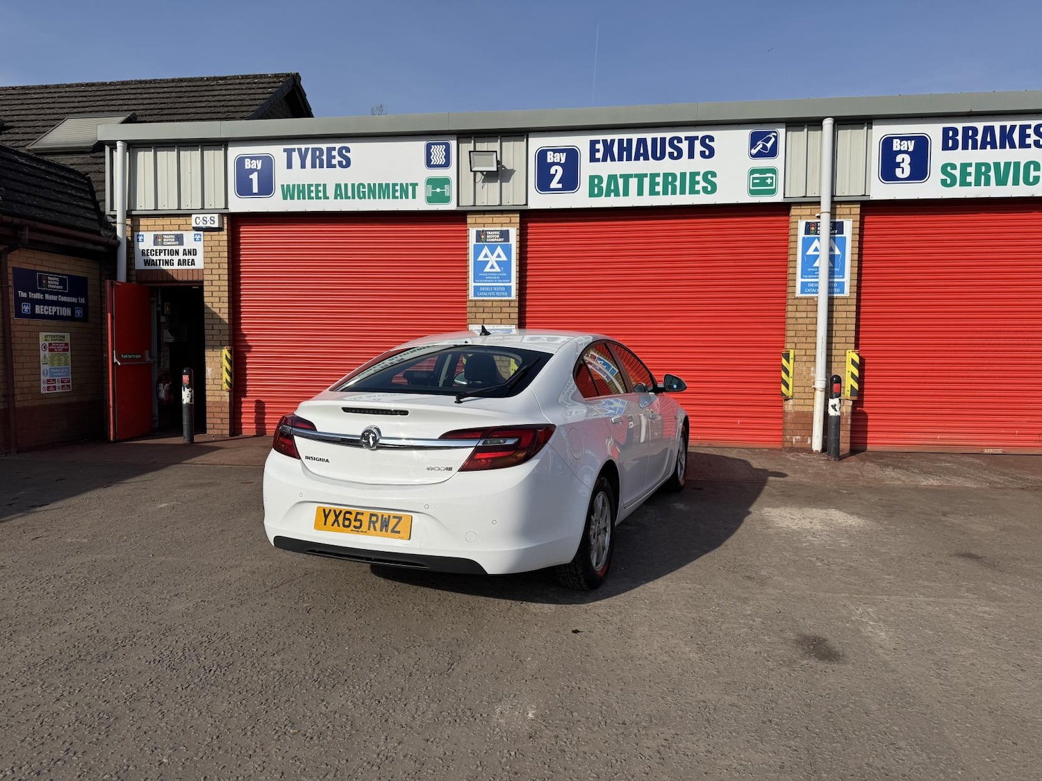 Used Vauxhall Insignia 2015 for sale - 77977379: Photo 10