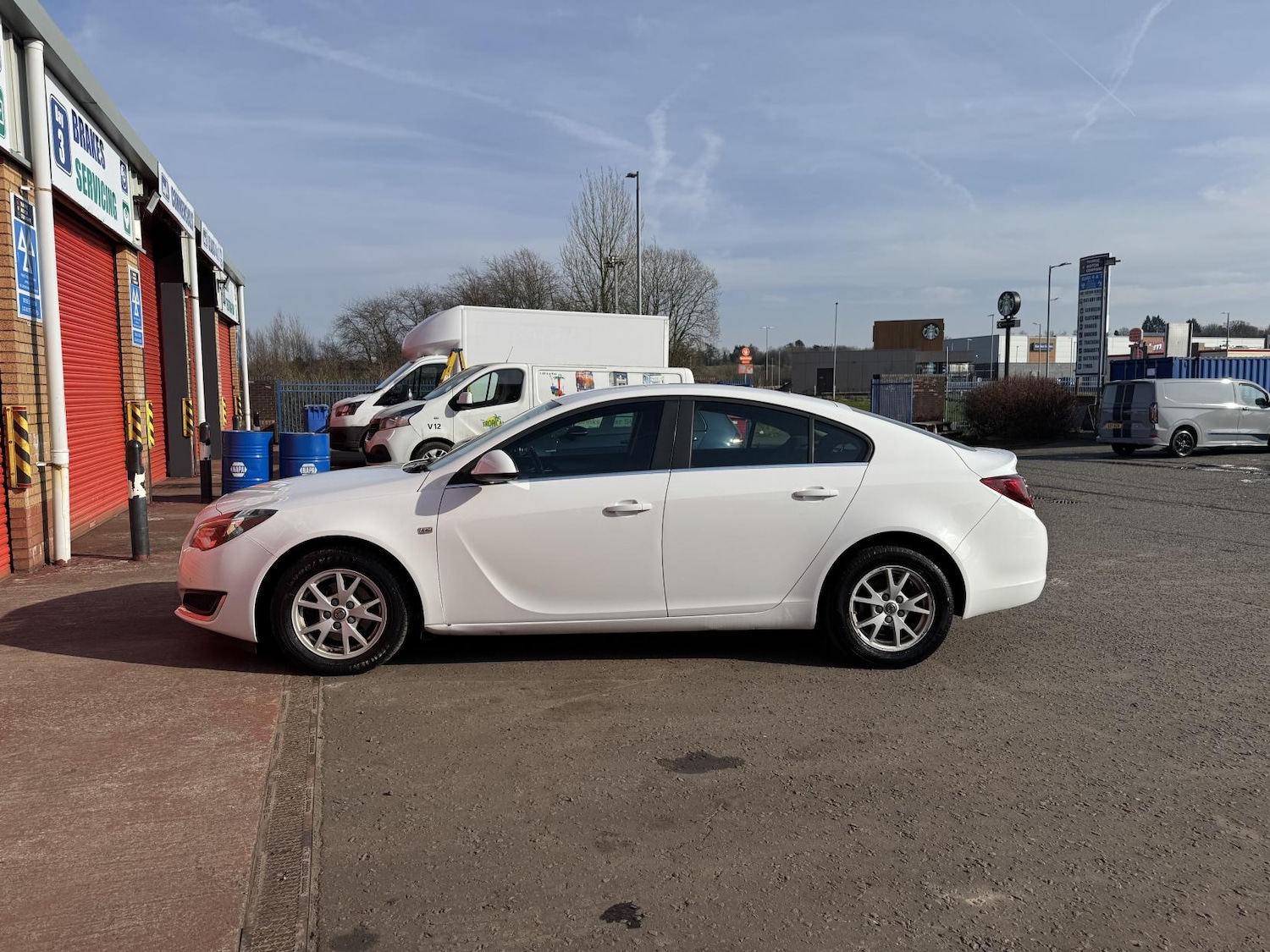 Used Vauxhall Insignia 2015 for sale - 77977379: Photo 21
