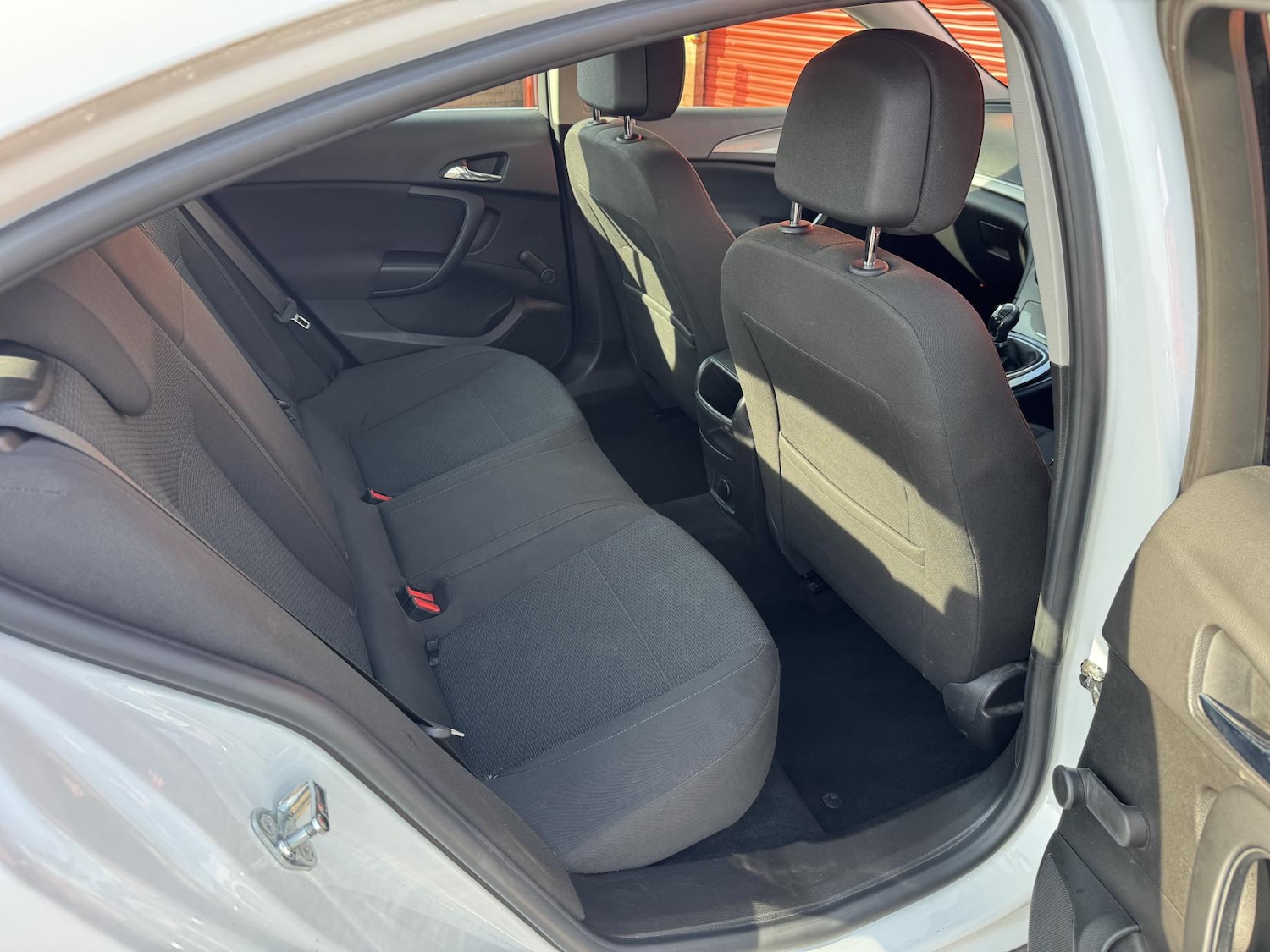 Used Vauxhall Insignia 2015 for sale - 77977379: Photo 32