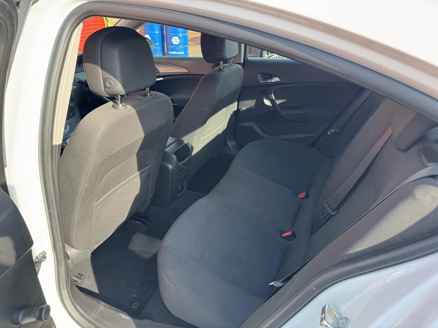 Used Vauxhall Insignia 2015 for sale - 77977379: Photo 36