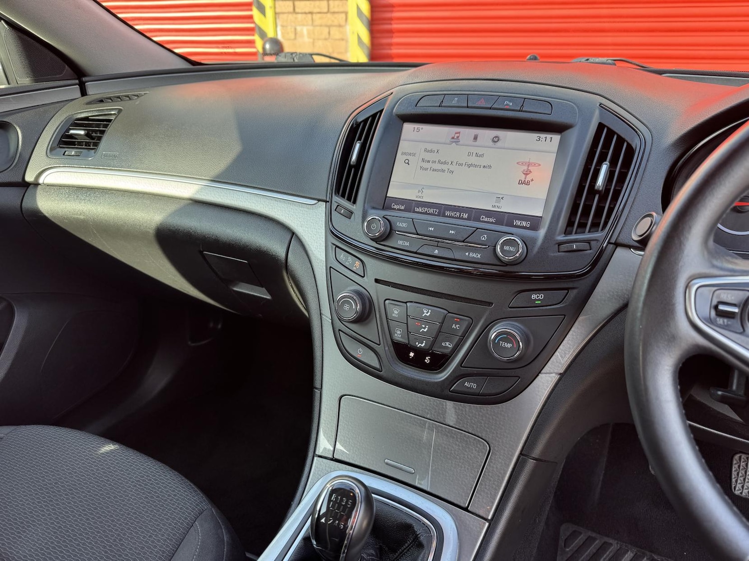 Used Vauxhall Insignia 2015 for sale - 77977379: Photo 44